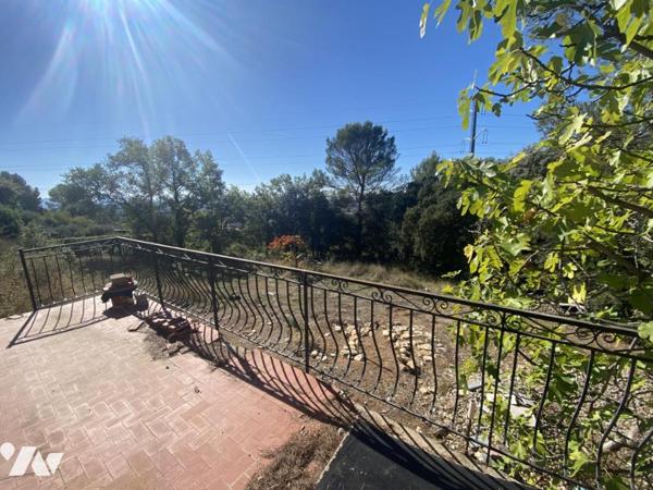 83720 TRANS-EN-PROVENCE - VILLA SUR TERRAIN 2 820 m²