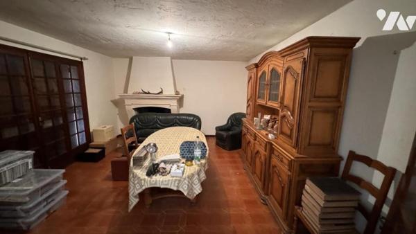 83720 TRANS-EN-PROVENCE - VILLA SUR TERRAIN 2 820 m²