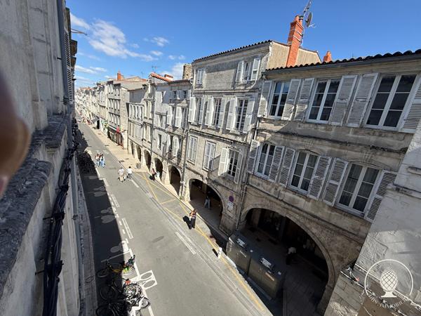 Appartement 2 pièces en hyper-centre à La Rochelle - Charme et confort à deux pas du marche , La rochelle