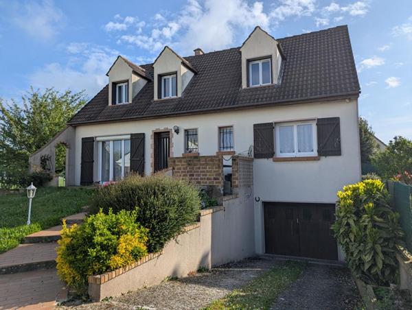 Maison familiale à fort potentiel à NANGIS 6 pièce(s) 133 m2