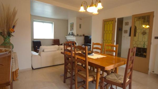 Maison familiale à fort potentiel à NANGIS 6 pièce(s) 133 m2