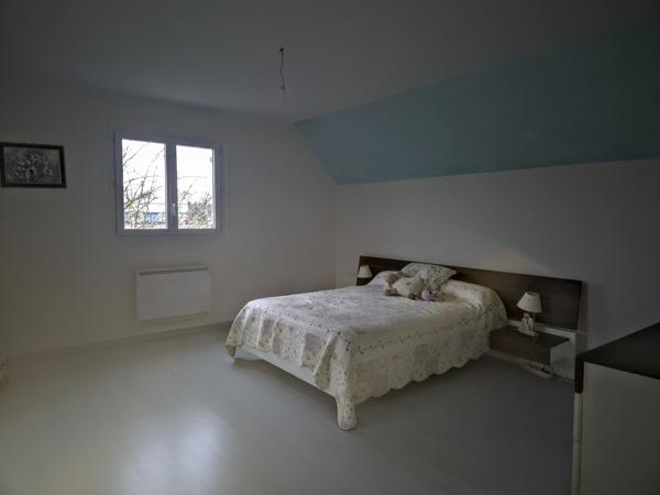 Maison familiale à fort potentiel à NANGIS 6 pièce(s) 133 m2