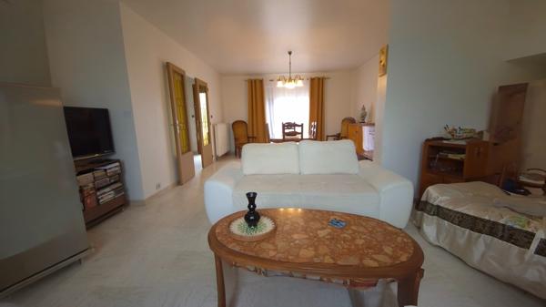 Maison familiale à fort potentiel à NANGIS 6 pièce(s) 133 m2