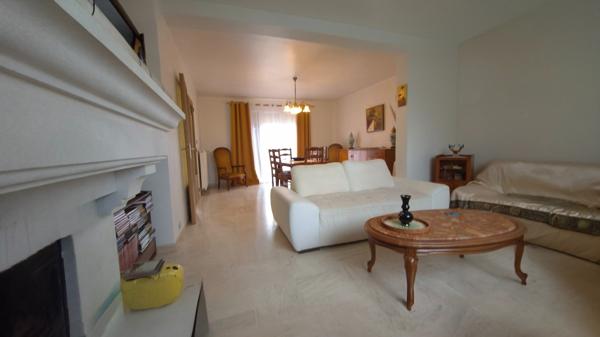 Maison familiale à fort potentiel à NANGIS 6 pièce(s) 133 m2