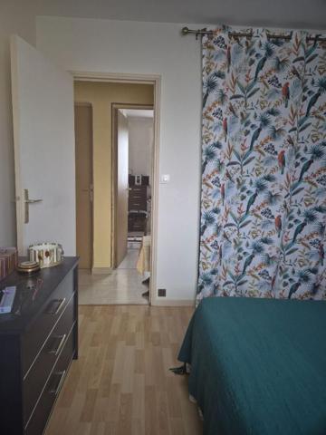 Maison familiale à fort potentiel à NANGIS 6 pièce(s) 133 m2