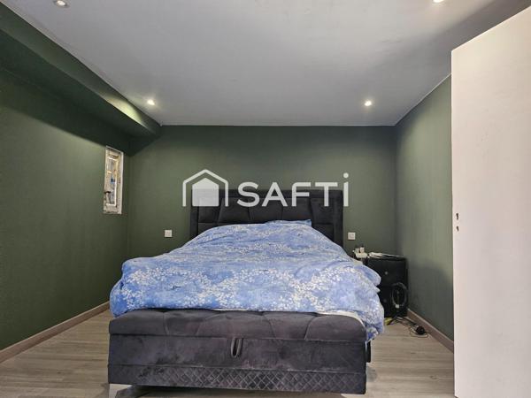 Maison familiale 4 chambres sur 988 m² plein sud