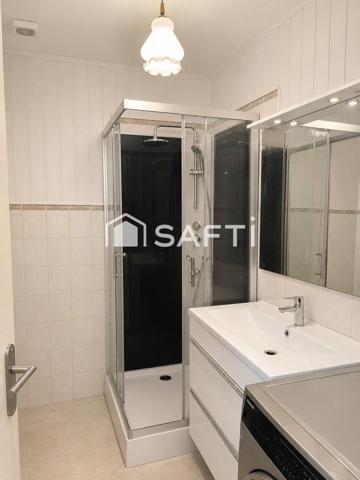 Maison familiale 4 chambres sur 988 m² plein sud