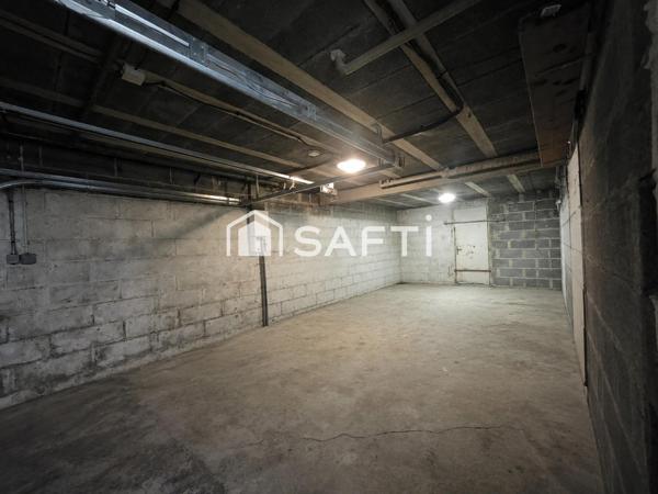 Maison familiale 4 chambres sur 988 m² plein sud