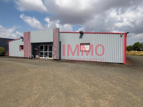 Vente murs / Local Commercial à Azay-le-Brûlé (79400)