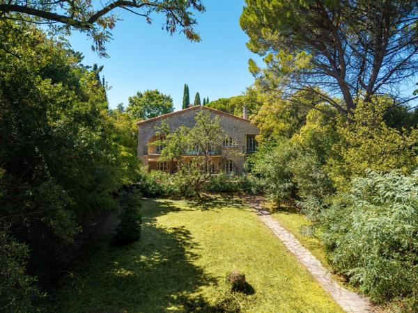 Vente Maison de luxe Montpellier 10 Pièces 244 m²