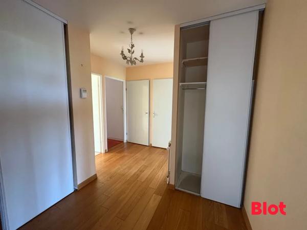 Appartement 4 pièce(s)