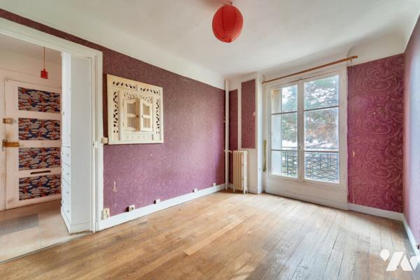 GENTILLY : appartement 2 pièces 47.59 m2 avec balcon