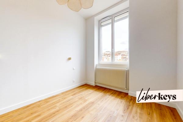 Coup de Cœur -Lumineux 3 pièces- Refait à Neuf -51,83 m² Loi Carrez– Caluire-et-Cuire