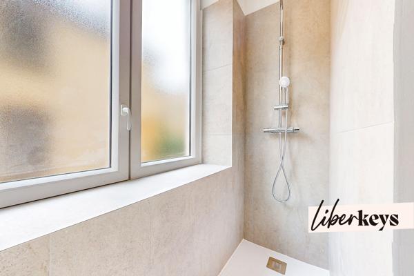 Coup de Cœur -Lumineux 3 pièces- Refait à Neuf -51,83 m² Loi Carrez– Caluire-et-Cuire