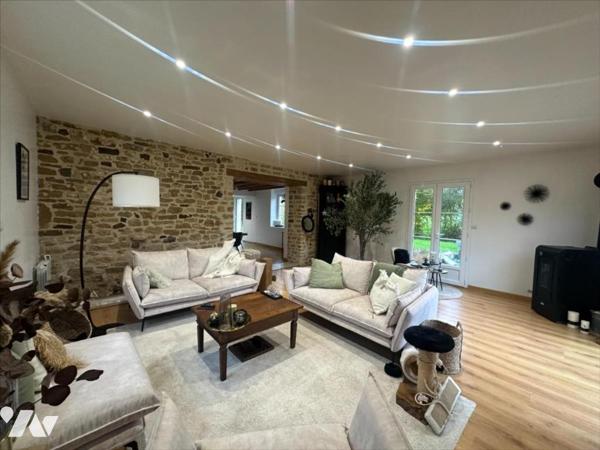 VINDEFONTAINE Maison Individuelle