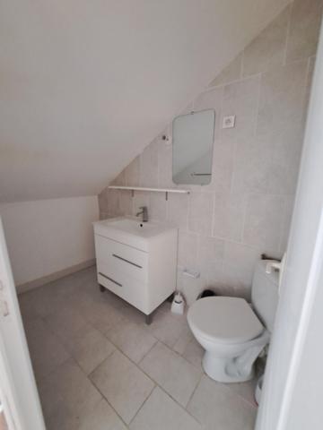 Maison/Triplex meublé idéal investisseur en plein centre ville Troyen