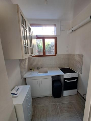 Maison/Triplex meublé idéal investisseur en plein centre ville Troyen