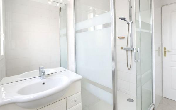 Appartement à vendre    3 pièces • 52,66 m2 Marseille 10