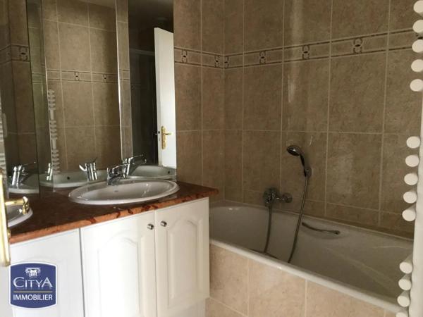 Appartement à vendre 3 pièces 93.04m² Bourges (18000)
