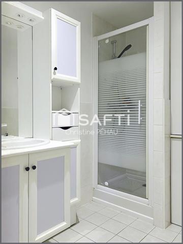 Duplex rénové récemment volumes et élégance