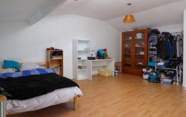 Vente Maison rénové(e) Chef-boutonne   