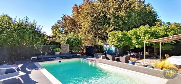 Maison à vendre Lege Cap Ferret - 6 pièces, 136m² avec 5 chambre(s) à 580 525€ - AJP Immobilier Lège-Cap-Ferret