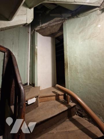 PONTIVY (56) Immeuble en hyper centre