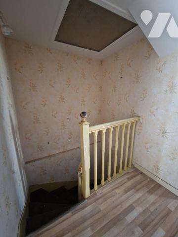 PONTIVY (56) Immeuble en hyper centre