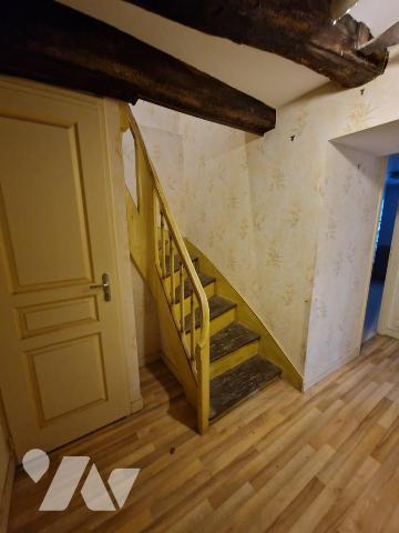 PONTIVY (56) Immeuble en hyper centre