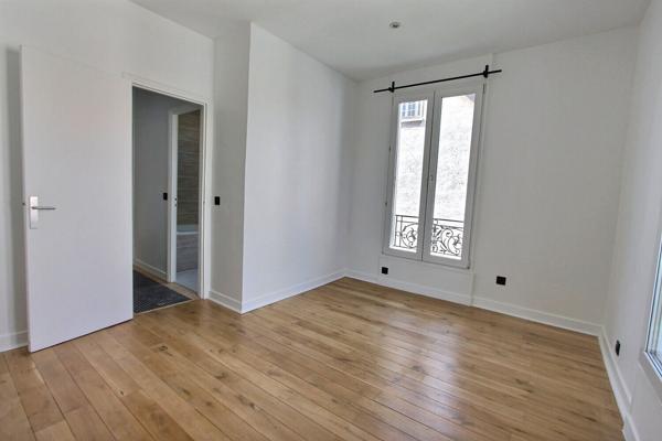 Maison Asnières Sur Seine 4 pièce(s) de 90m² avec cour.