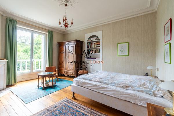 Maison Le Vésinet - 186 m² - 8 pièces Le vesinet Maison Le Vésinet - 186 m² - 8 pièces Le vesinet