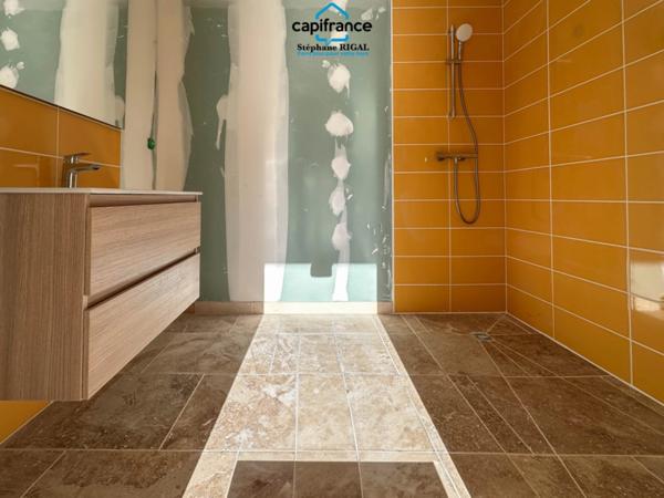 Maison à vendre 5 pièces PUY L'EVEQUE (46) Maison de 120m2 sur terrain de 4218m2