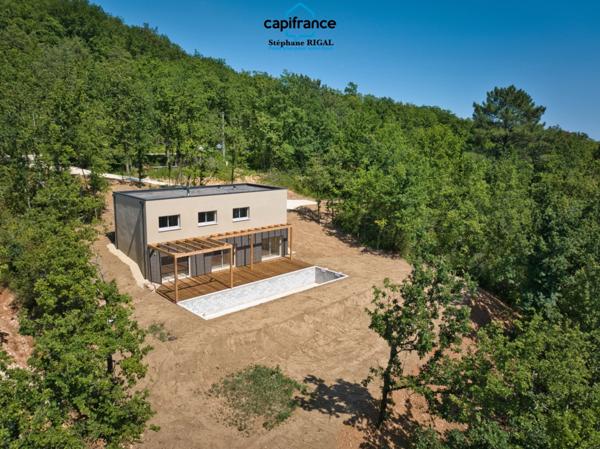 Maison à vendre 5 pièces PUY L'EVEQUE (46) Maison de 120m2 sur terrain de 4218m2