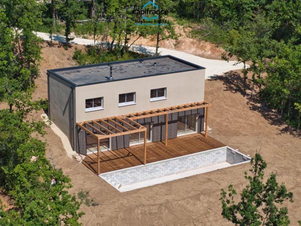 Maison à vendre 5 pièces PUY L'EVEQUE (46) Maison de 120m2 sur terrain de 4218m2