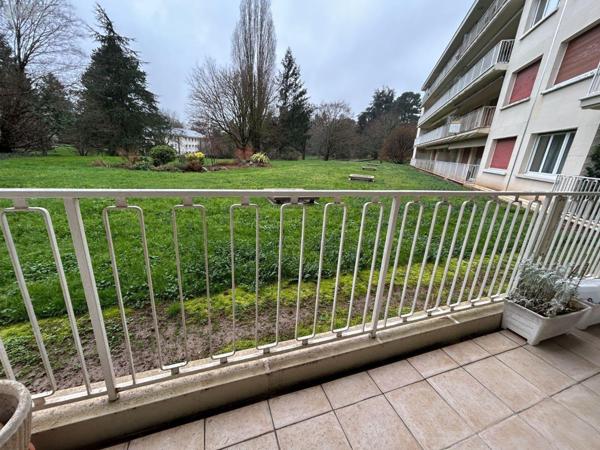Appartement à vendre à Avrillé dans le Maine-et-Loire (49240), ref : 12516/1269   
VAL D'OR 3