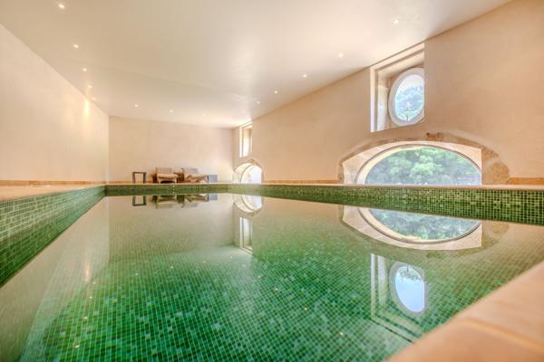 Vente Château Pouilly-en-Auxois 20 Pièces 1200 m²