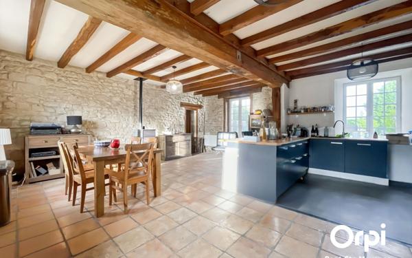 Maison à vendre    4 pièces •  Pont-Sainte-Maxence