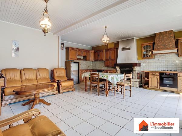 Belle longère en campagne de Val d'Anast sur 5 000m²