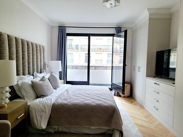 Vente Appartement de luxe Paris 7 6 Pièces 266 m²