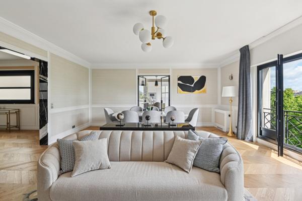 Vente Appartement de luxe Paris 7 6 Pièces 266 m²