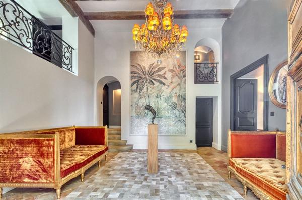 Vente Maison de maître Mougins 20 Pièces 1500 m²