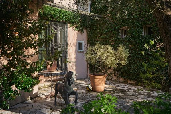 Vente Maison de maître Mougins 20 Pièces 1500 m²