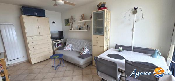 Appartement à Saint-Pierre-la-Mer BELLE VUE MER T2 + PARKING BAS ST PIERRE