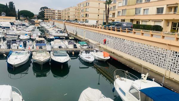 PLACE DE PORT PRIVEE MANDELIEU