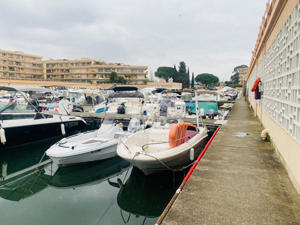 PLACE DE PORT PRIVEE MANDELIEU