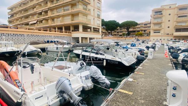 PLACE DE PORT PRIVEE MANDELIEU