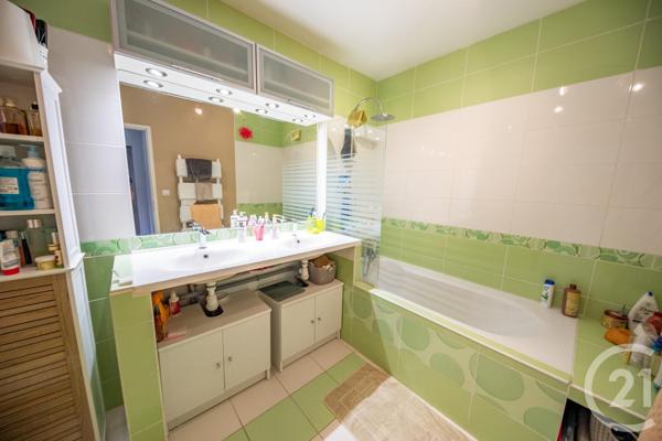 Maison à vendre  6 pièces - 132 m2 ST MEDARD EN JALLES - 33