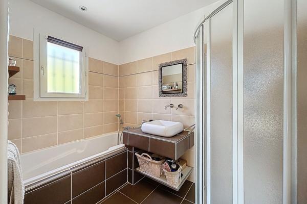 Vente Maison de luxe Uzès 6 Pièces 169 m²