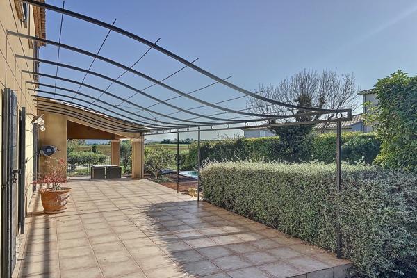 Vente Maison de luxe Uzès 6 Pièces 169 m²