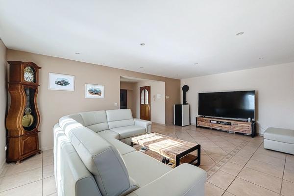 Vente Maison de luxe Uzès 6 Pièces 169 m²